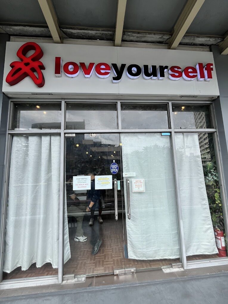 LoveYourself Uni